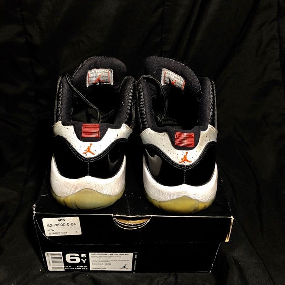 Air Jordan 11 Low “Infrared 23” Vintage - Picture 3 of 4